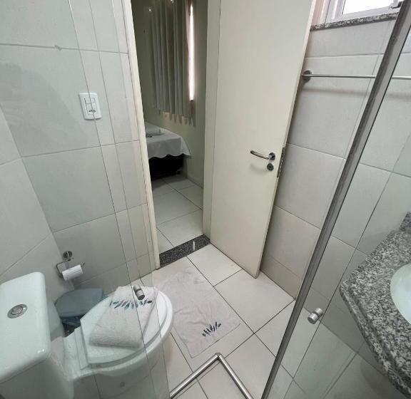 חדר סטנדרט לשלושה, Sd Plaza