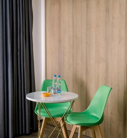 اتاق استاندارد چهار تخته, Tự Do Homestay