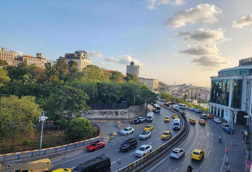 شقة دور أخير غرفة نوم واحدة, Taxim No1 Suites