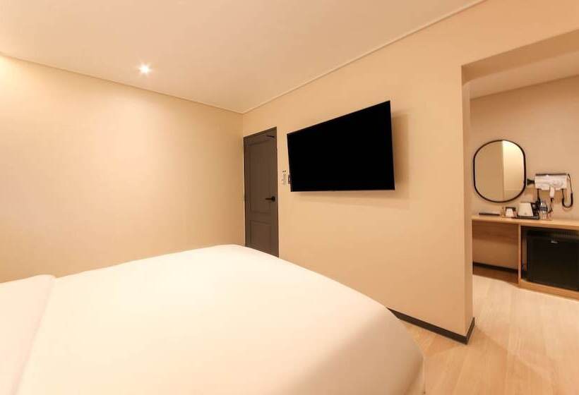 غرفة قياسية, Hound Hotel Sasang