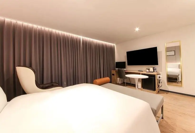 スーペリアールーム, Hound Hotel Sasang