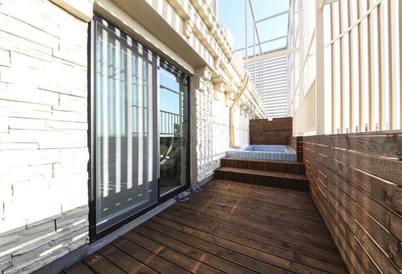 غرفة ديلوكس عائلية, Hound Hotel Sasang