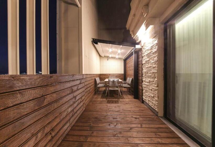 غرفة ديلوكس عائلية, Hound Hotel Sasang