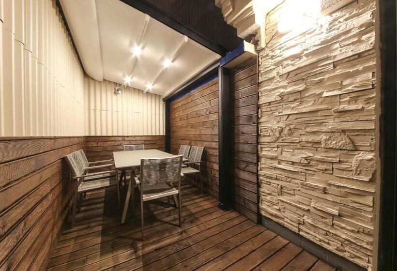 디럭스 패밀리 룸, Hound Hotel Sasang