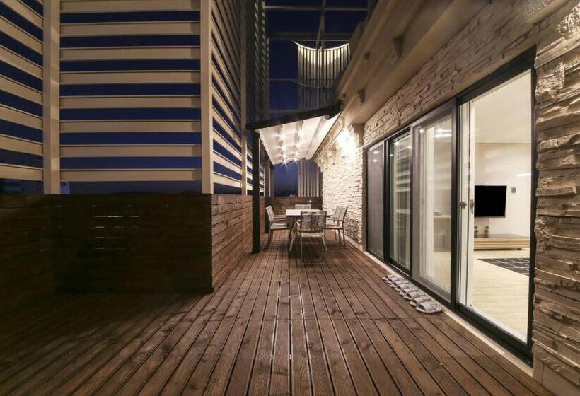 패밀리 스위트, Hound Hotel Sasang