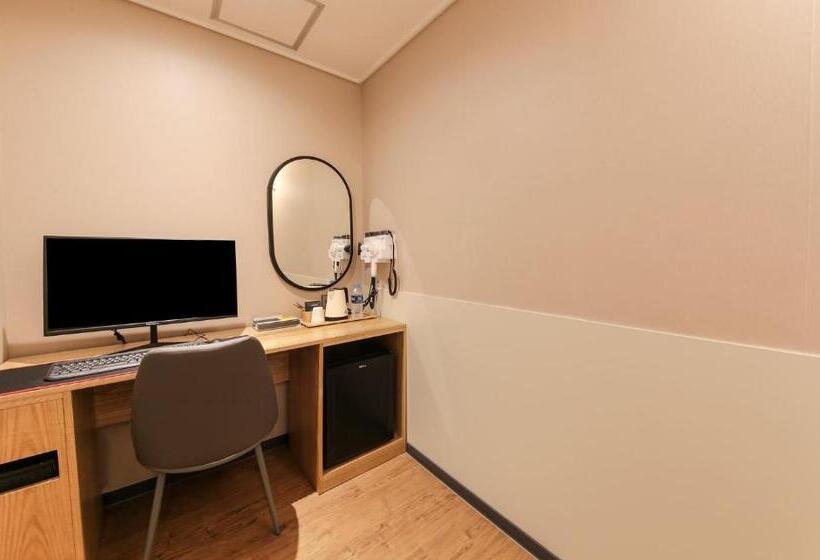 스탠다드 룸, Hound Hotel Sasang