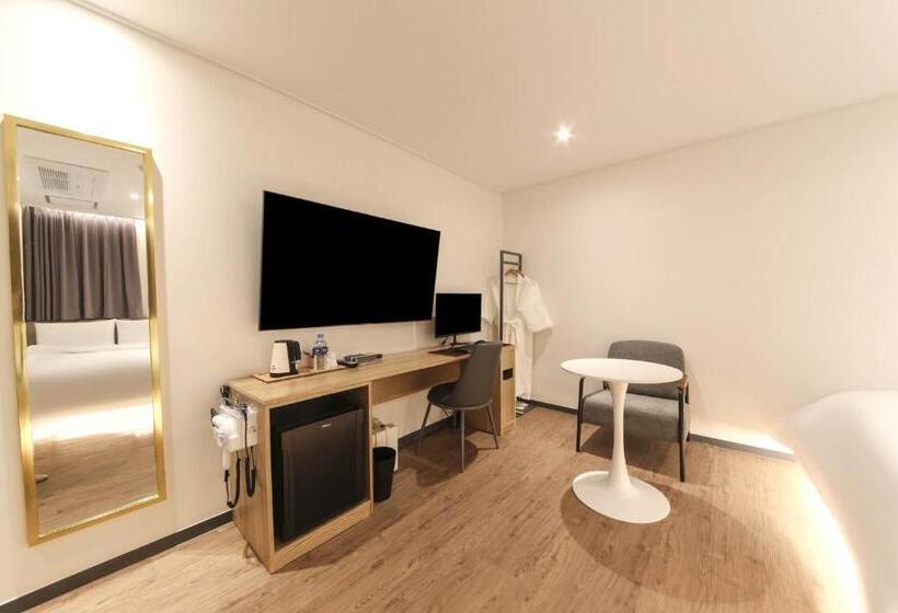 غرفة قياسية, Hound Hotel Sasang