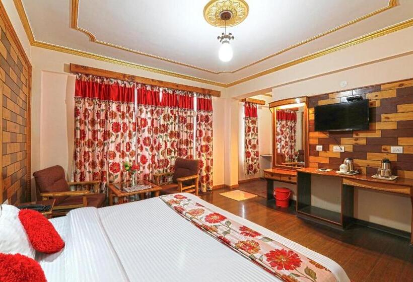 트리플 클래식 룸, Fabhotel Prini Inn
