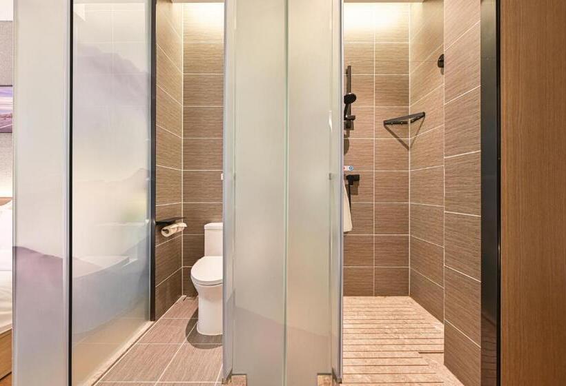 Standard Room, Sincer Hotel Temple Of Heaven Beijing Tiananmen Square