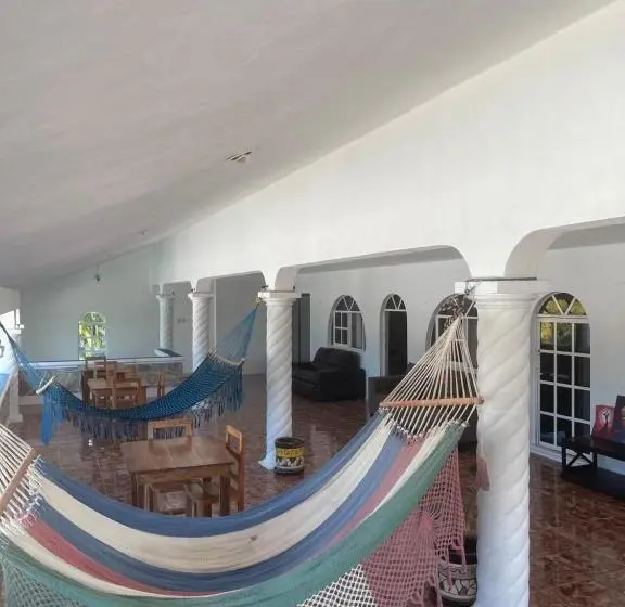海の見える１ベッドルームアパートメント, Casa Gajah Hotel Cuyo