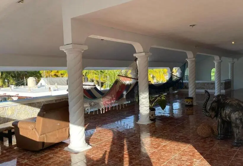海の見える１ベッドルームアパートメント, Casa Gajah Hotel Cuyo