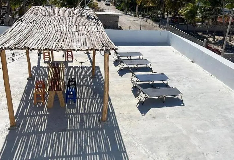 コンフォートトリプルルーム, Casa Gajah Hotel Cuyo