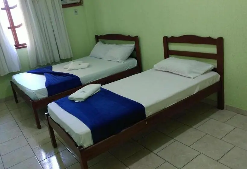 バルコニー付きスタンダードトリプルルーム, Hostel Costa Rio