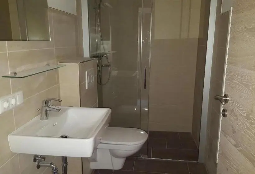اتاق استاندارد با بالکن, Dorfstub N Jochberg