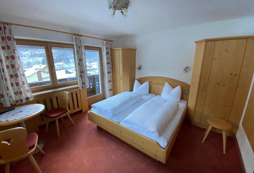 Standard room with outdoor bath, Pension Kandaharblick