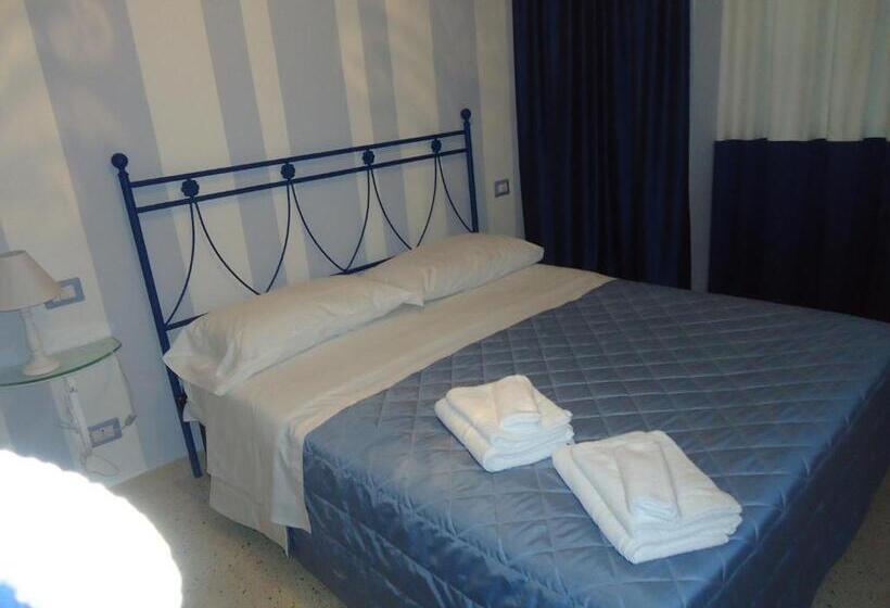 キングサイズベッドのスタンダードルーム, Villa Augusta