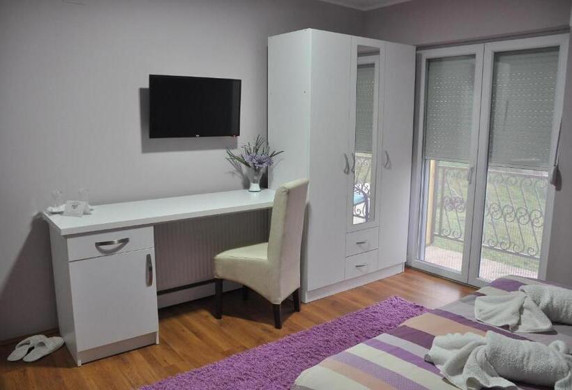 اتاق لوکس, Guest House Mines