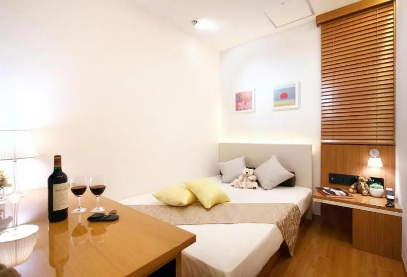 Habitació Economy, Duo Kinsicho