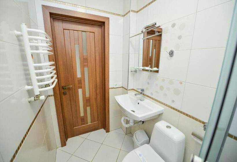 Номер Стандарт Вид на Сад, Forest