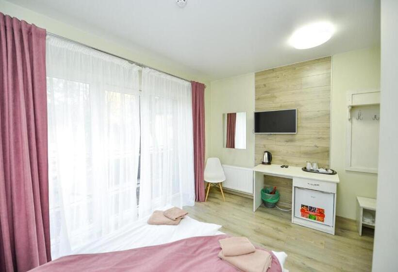 Номер Стандарт, Forest