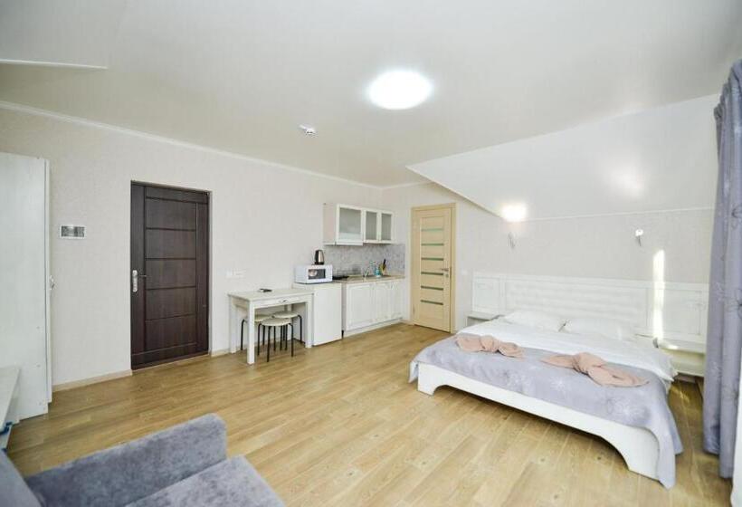 Номер Стандарт, Forest