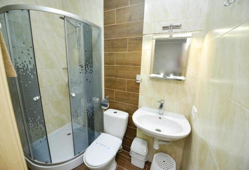 Номер Deluxe, Forest