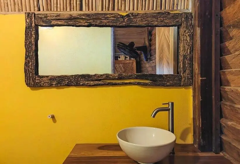 コンフォートトリプルルーム, La Posada Del Gecko