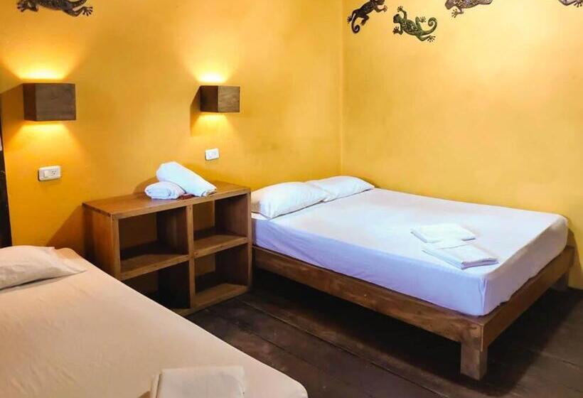 اتاق راحتی سه تخته, La Posada Del Gecko