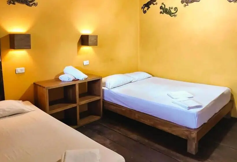 コンフォートトリプルルーム, La Posada Del Gecko