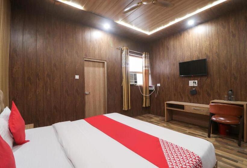 Трехместный Номер Классика, Oyo Flagship Yugantar Stay House