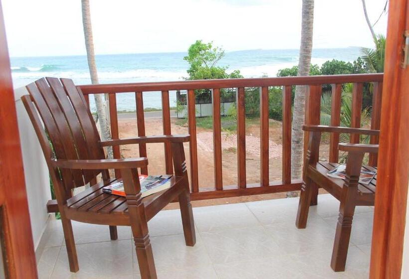 디럭스 테라스 룸 바다 전망, Savenrose Beach Villa