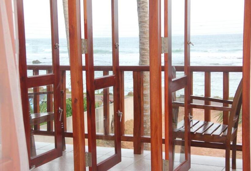 디럭스 테라스 룸 바다 전망, Savenrose Beach Villa