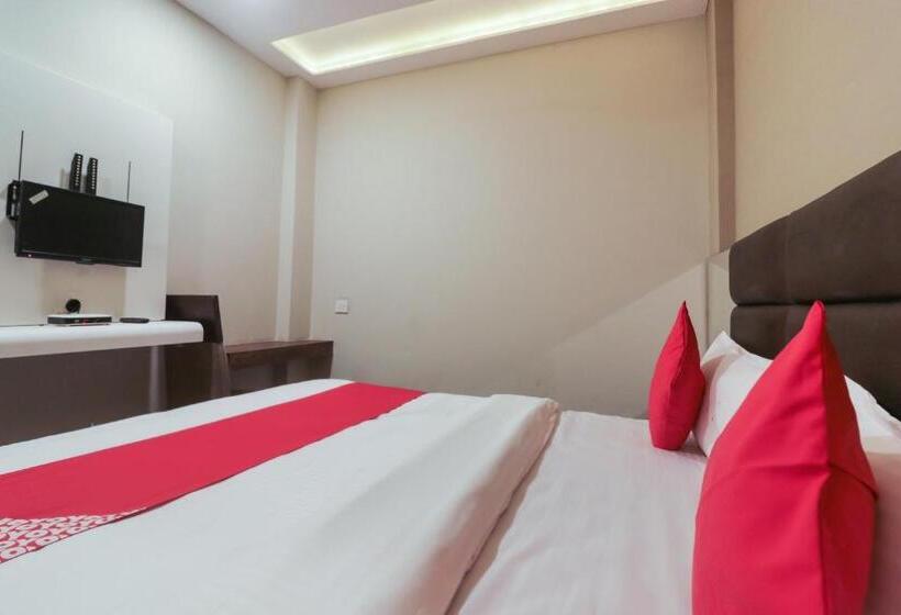 Standardrum, Oyo Hotel Mm Inn And Cafe