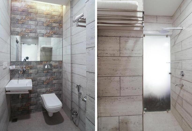 Standardrum, Oyo Hotel Mm Inn And Cafe