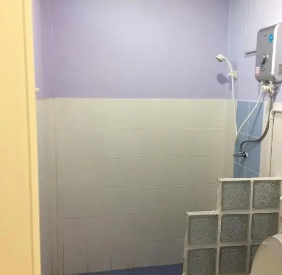 スタンダード４人部屋, Baan I Mhok Suanphueng