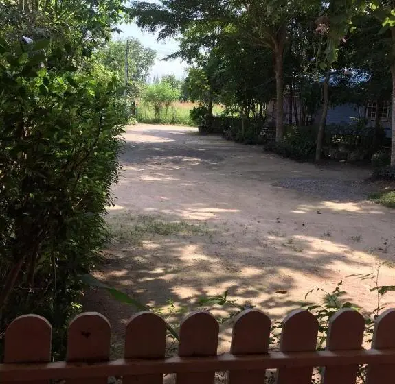 スタンダードルーム, Baan I Mhok Suanphueng