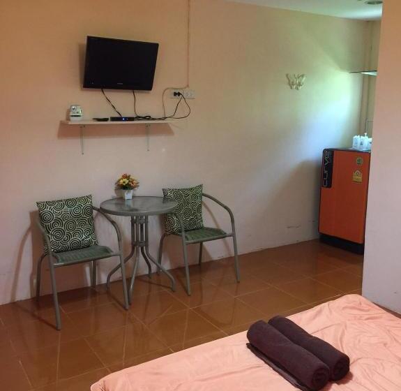 Номер Стандарт, Baan I Mhok Suanphueng