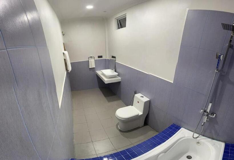 اتاق سوپریور با تخت بزرگ, Dhonveli Inn, Bandidhoo