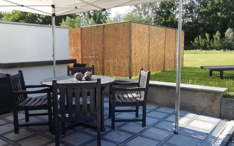 חדר סטנדרט עם מיטת קינג, La Forestière