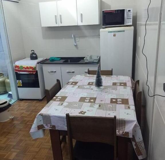 סוויטה משפחתית, Residencial Fênix