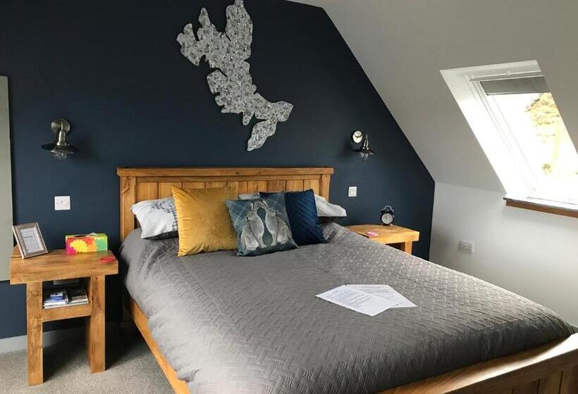 Номер Deluxe Вид на Море, The Bridge B&b