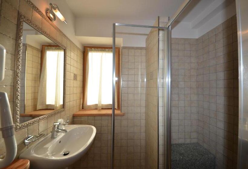 高级家庭房间, Agritur Agua Biencia