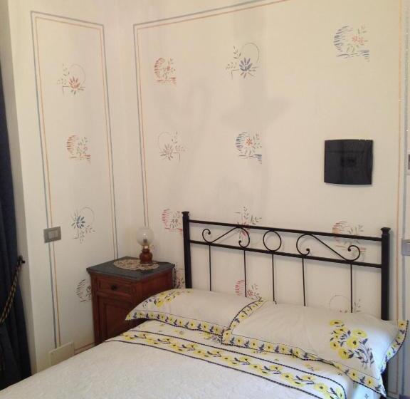 غرفة قياسية فردية مزودة بشُرفة, Agriturismo Il Volo