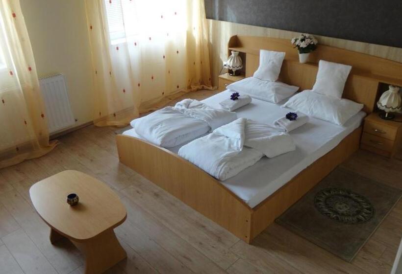 침실 1개 아파트, Centrum Szeged