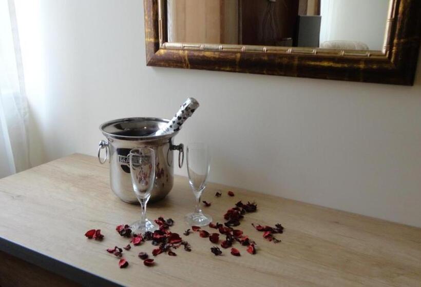 침실 1개 아파트, Centrum Szeged