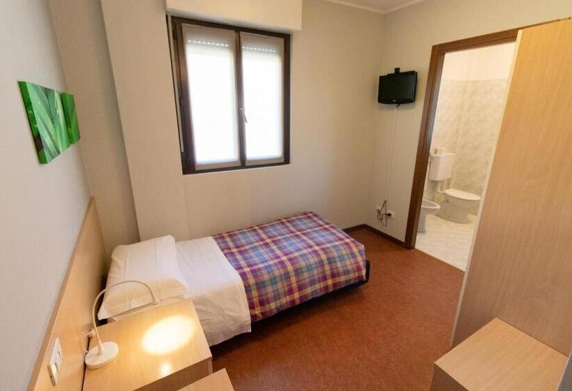 חדר סטנדרט יחיד, Del Boschetto