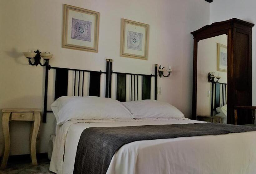 غرفة سوبيريور فردية, Draghi