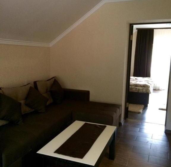 산 전망 스위트, Extreme