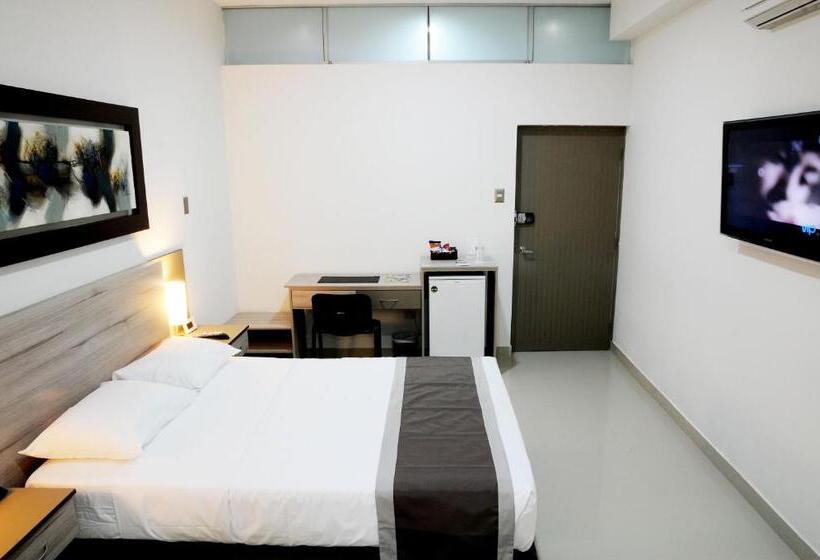 اتاق استاندارد یک نفره, Ixnuk Class