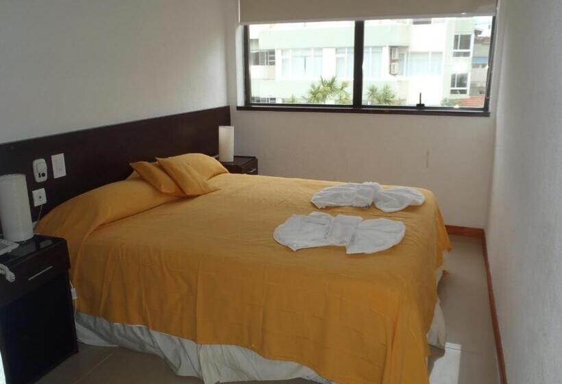 수피리어 룸, Maracas